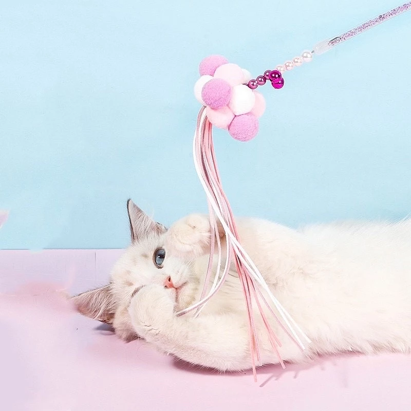 Cần Câu Mèo Bông Tròn Siêu Xinh Xắn Có Chuông Cho Mèo