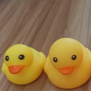 Đồ Chơi Hình Con Vịt Có Kèn Kêu Chút Chít Cho Chó-