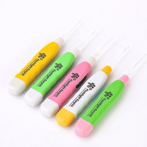 Lấy Ráy Tai Có Đèn Chiếu Sáng Cho Thú Cưng