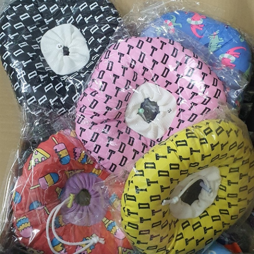 Gối Chống Liếm Vuông Nhiều Màu Cho Chó Mèo