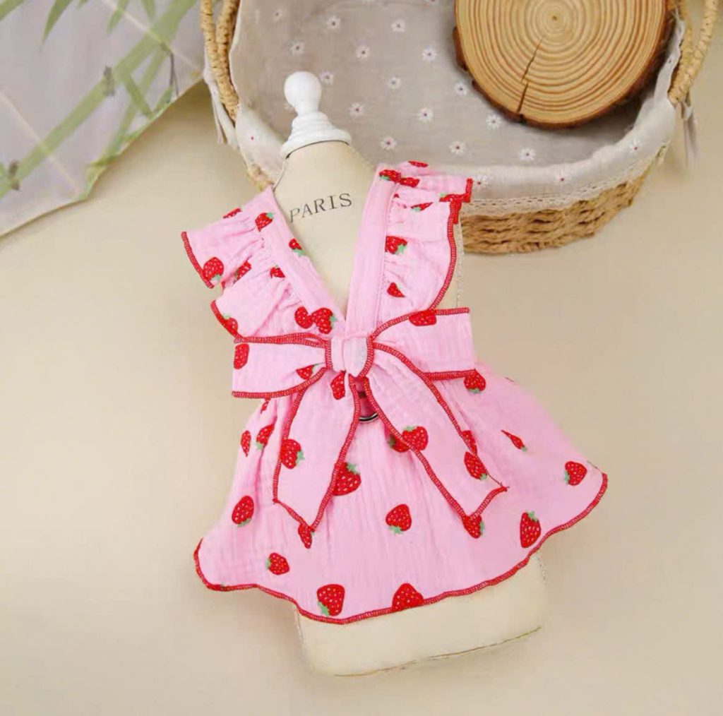 Váy Xoè Dâu Hồng Cho Thú Cưng